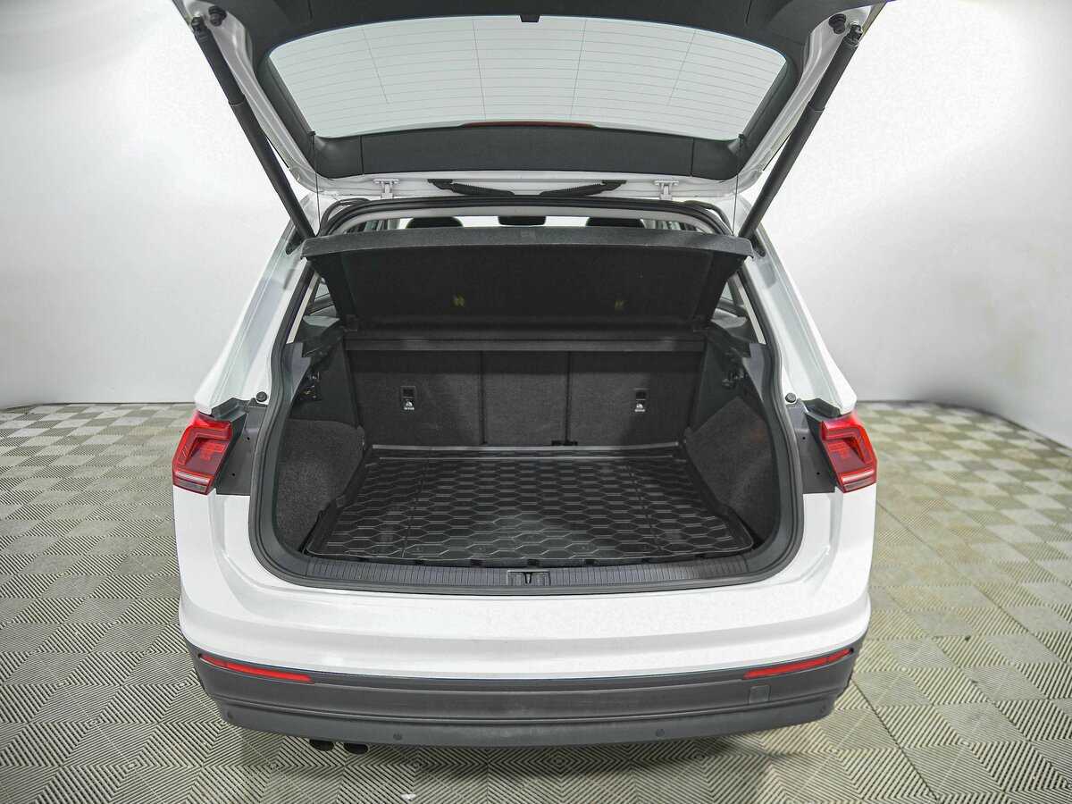 Купить Volkswagen Tiguan с пробегом. Фото: #16
