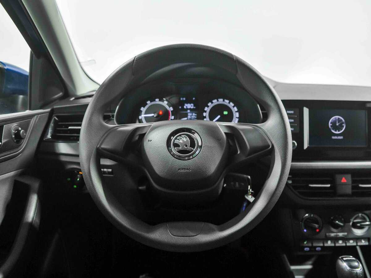 Купить Skoda Rapid с пробегом. Фото: #8