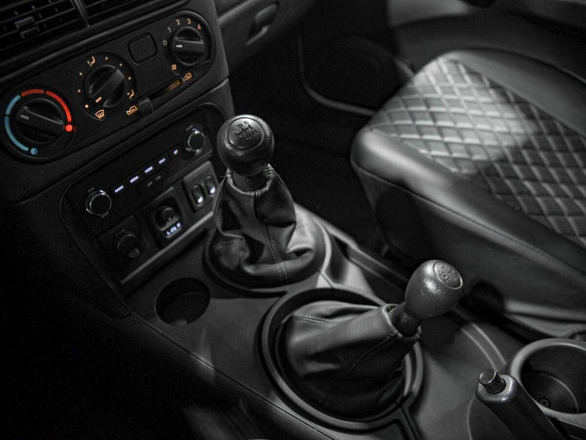 Купить Lada (ВАЗ) Niva с пробегом. Фото: #10