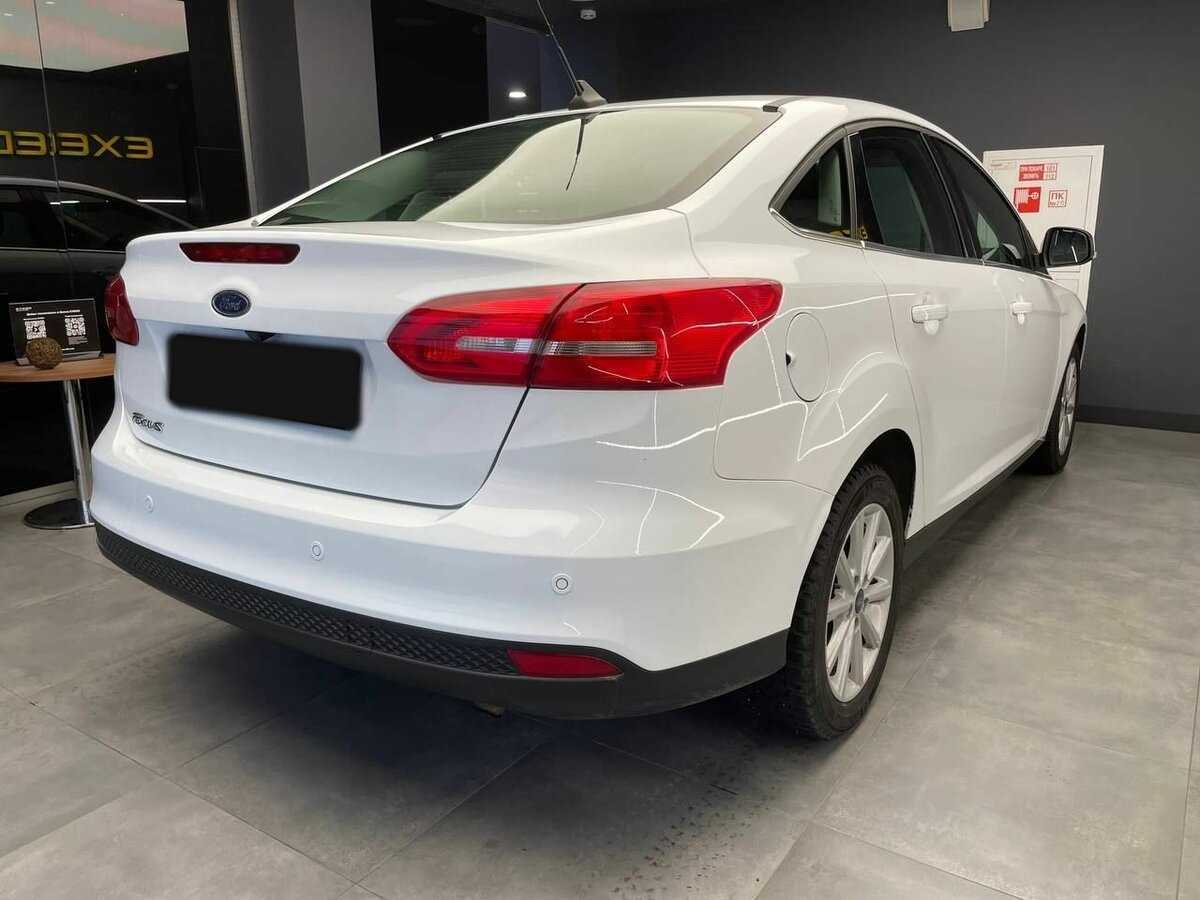 Купить Ford Focus с пробегом. Фото: #3