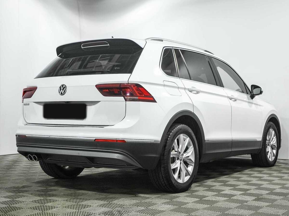 Купить Volkswagen Tiguan с пробегом. Фото: #2