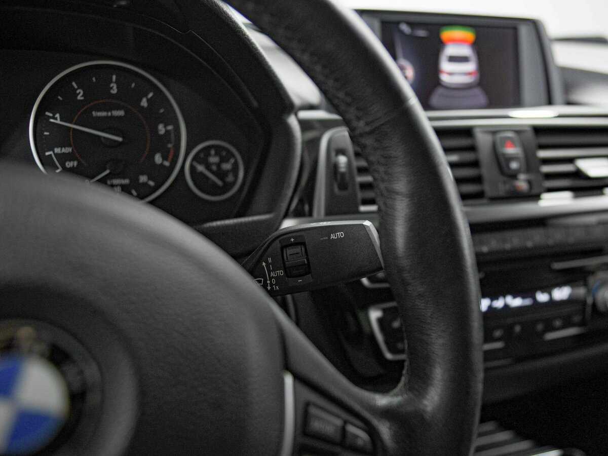 Купить BMW 3 серии с пробегом. Фото: #8