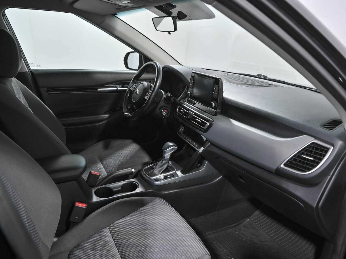 Купить Kia Seltos с пробегом. Фото: #15