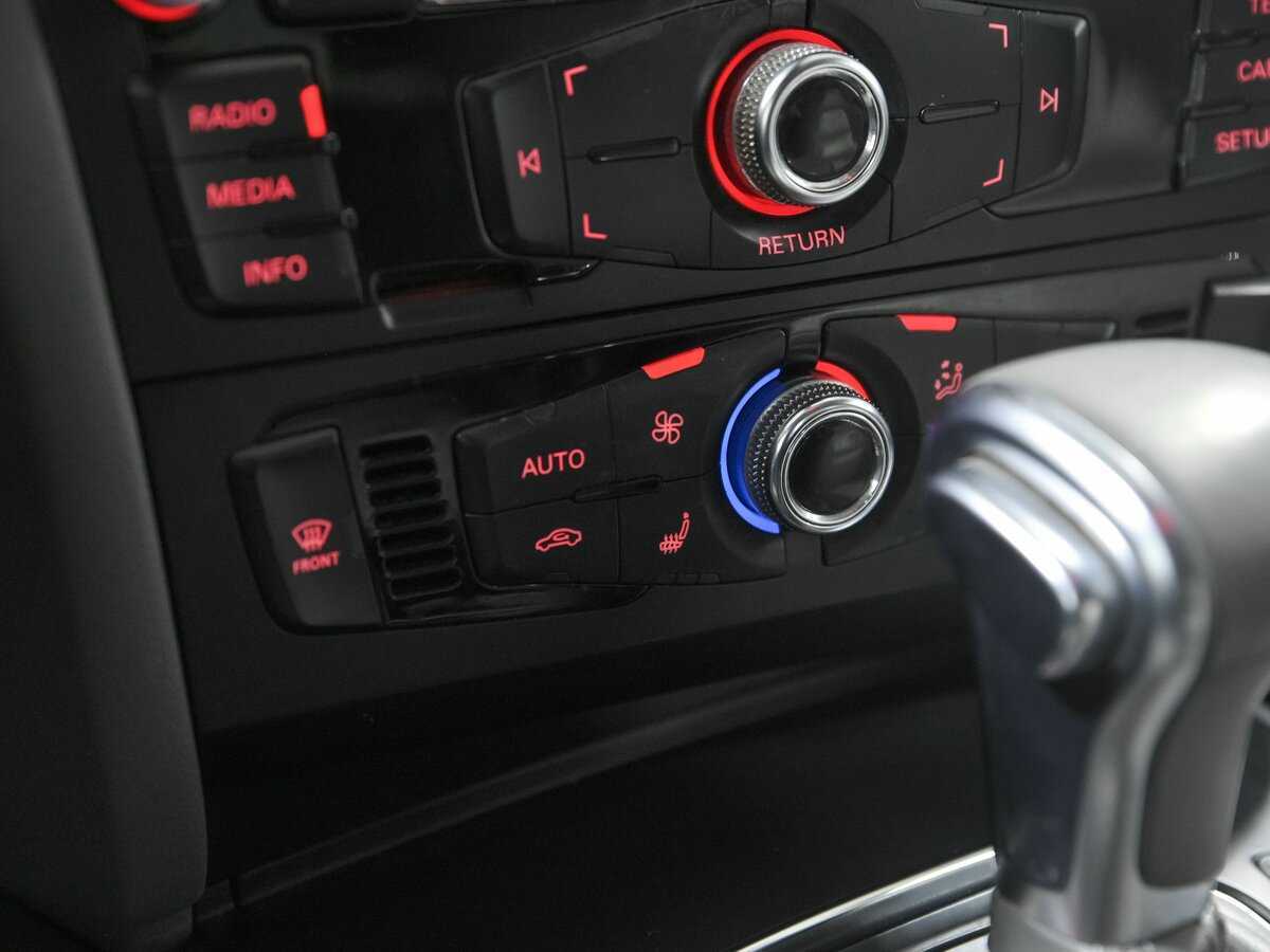 Купить Audi A4 с пробегом. Фото: #9