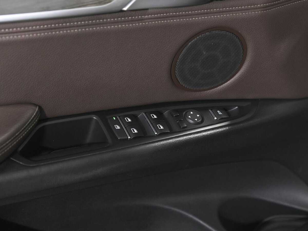 Купить BMW X5 с пробегом. Фото: #17