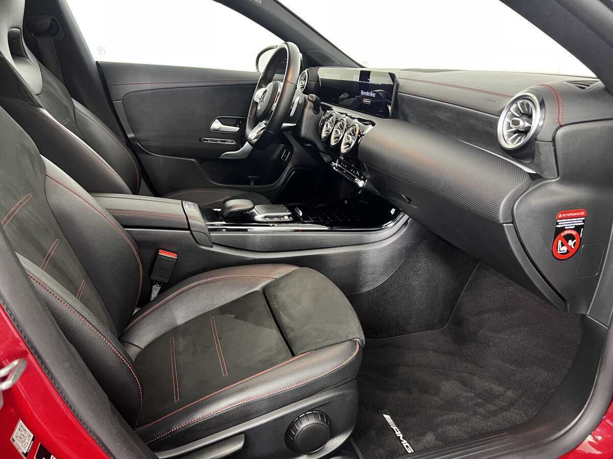 Купить Mercedes-Benz CLA с пробегом. Фото: #8
