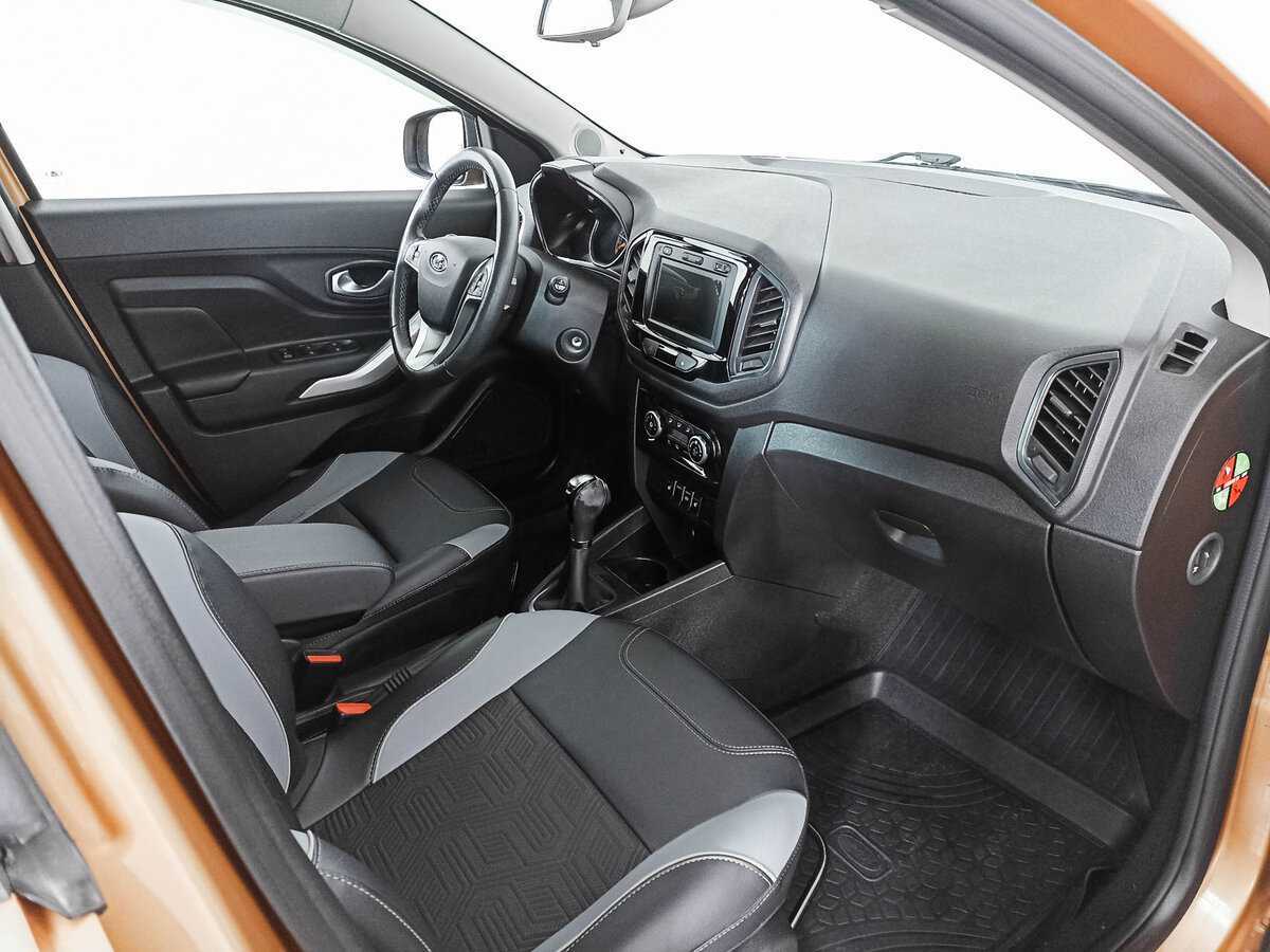 Купить Lada (ВАЗ) XRAY с пробегом. Фото: #10