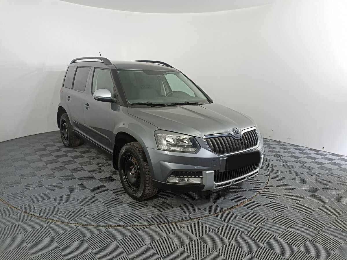 Купить Skoda Yeti с пробегом. Фото: #2