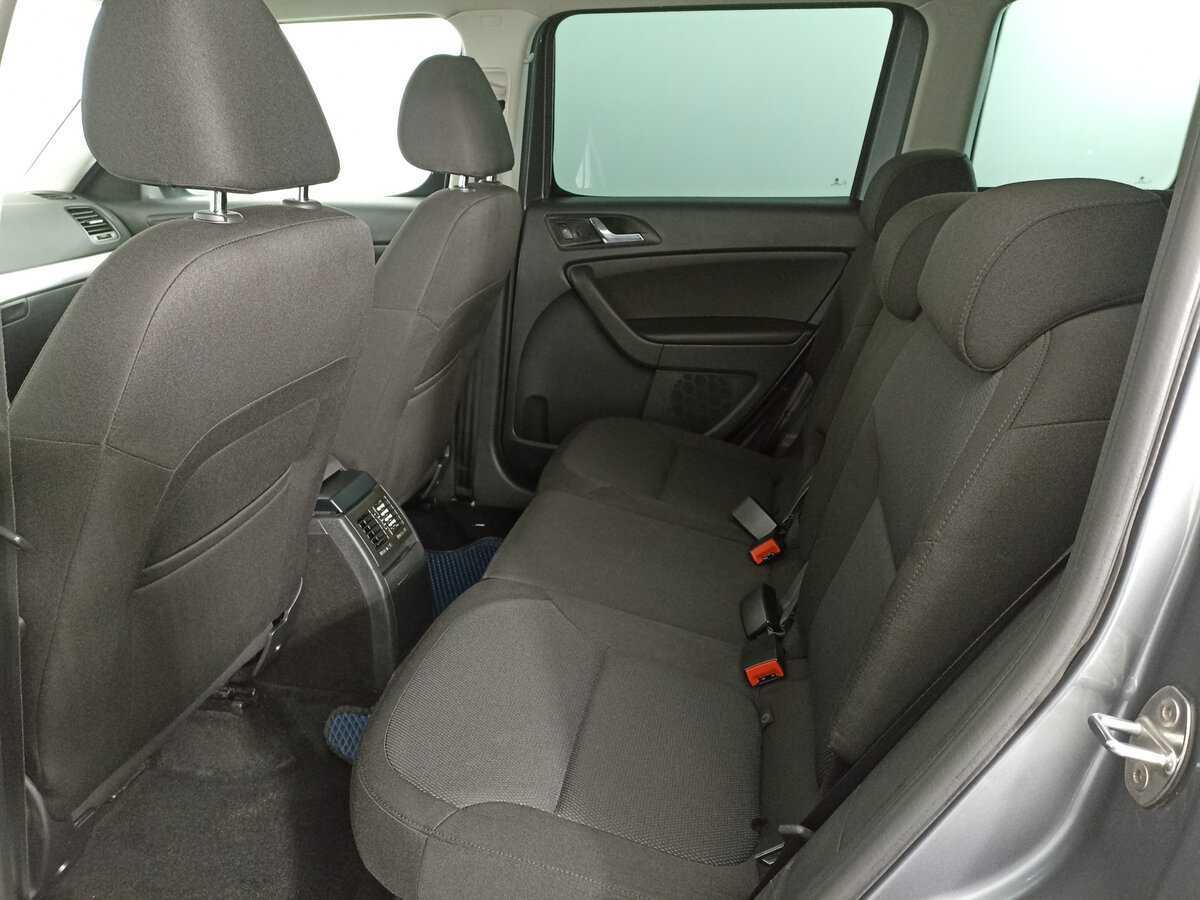 Купить Skoda Yeti с пробегом. Фото: #11