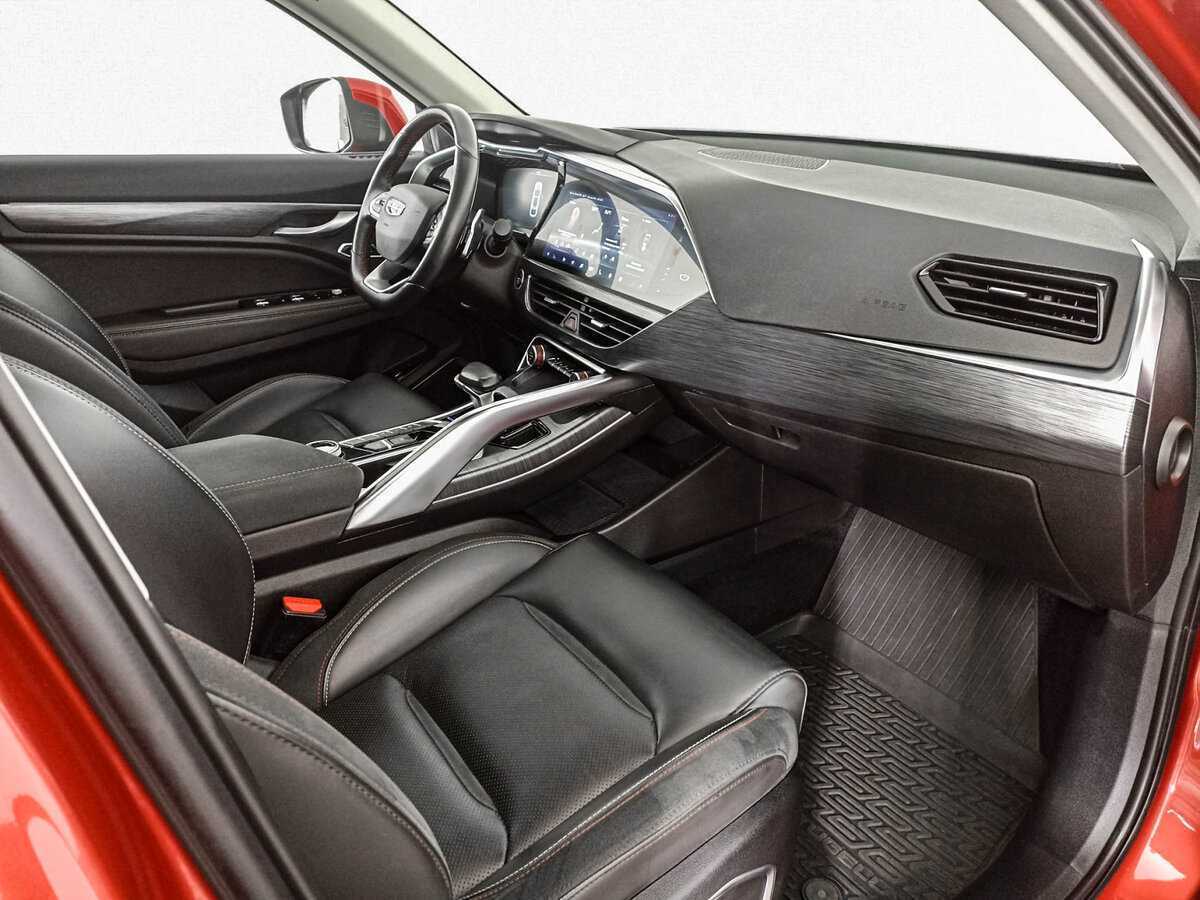 Купить Geely Tugella с пробегом. Фото: #8