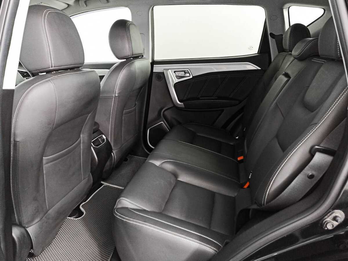 Купить Geely Emgrand X7 с пробегом. Фото: #9