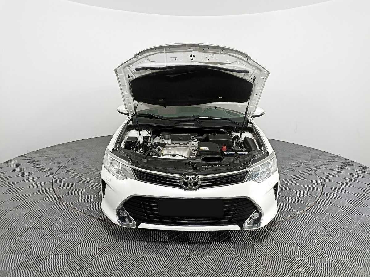 Купить Toyota Camry с пробегом. Фото: #8