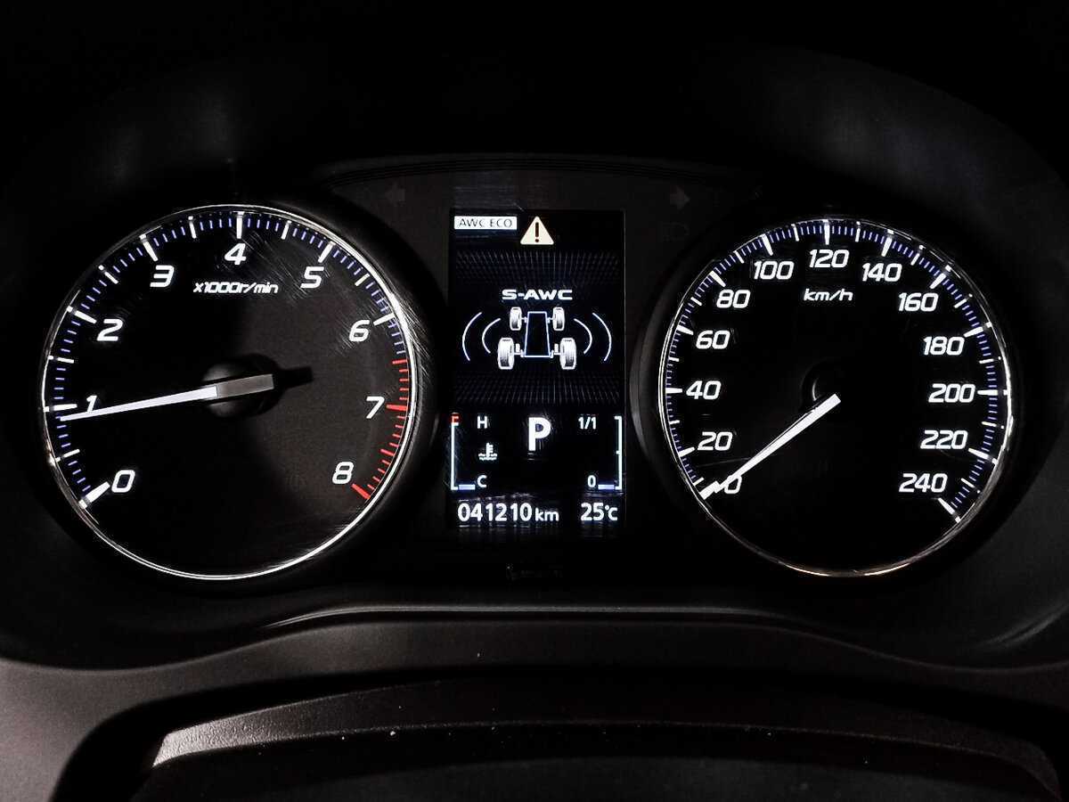 Купить Mitsubishi Outlander с пробегом. Фото: #9