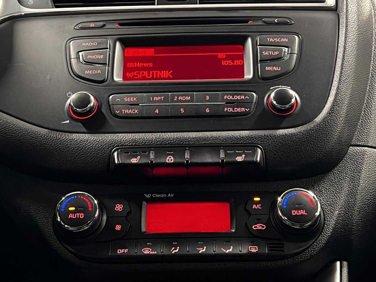 Купить Kia Ceed с пробегом. Фото: #14