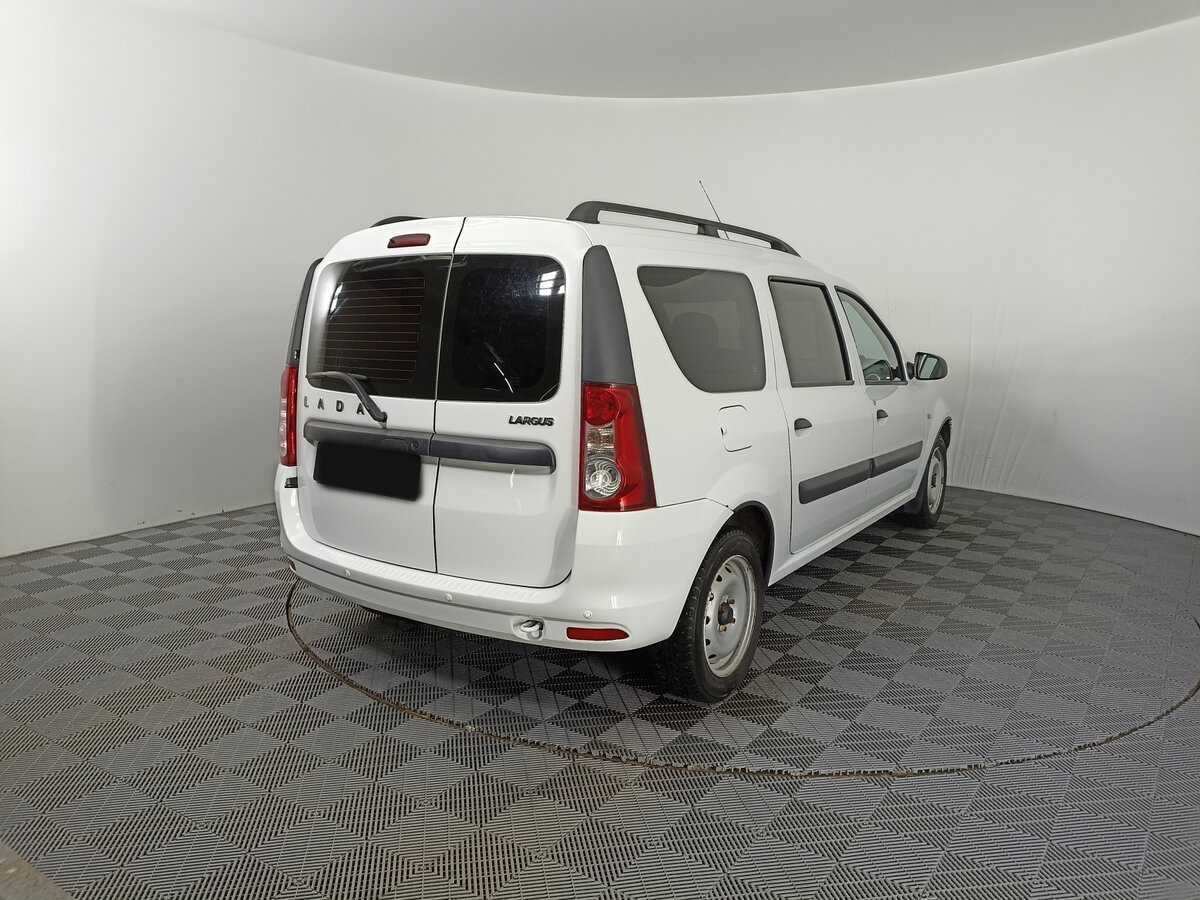 Купить Lada (ВАЗ) Largus с пробегом. Фото: #4