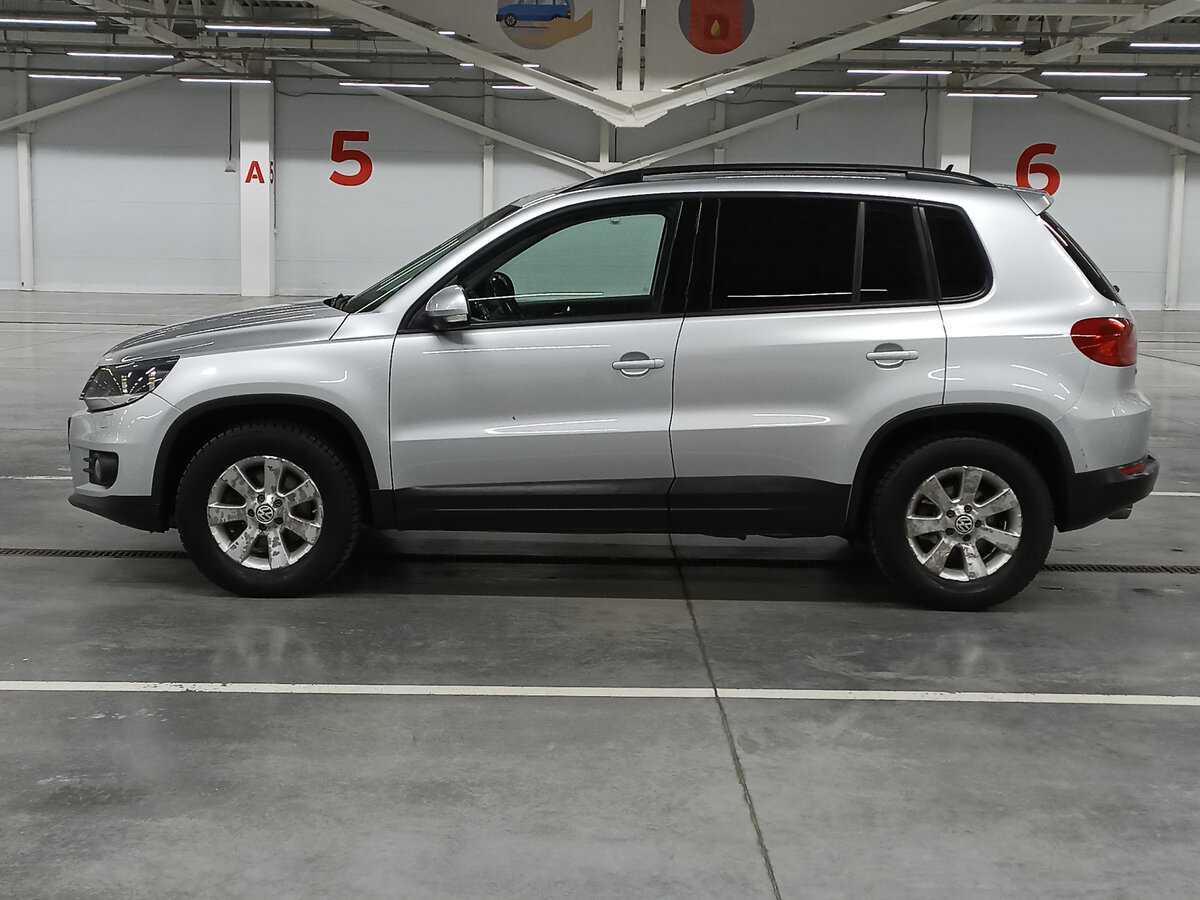 Купить Volkswagen Tiguan с пробегом. Фото: #7