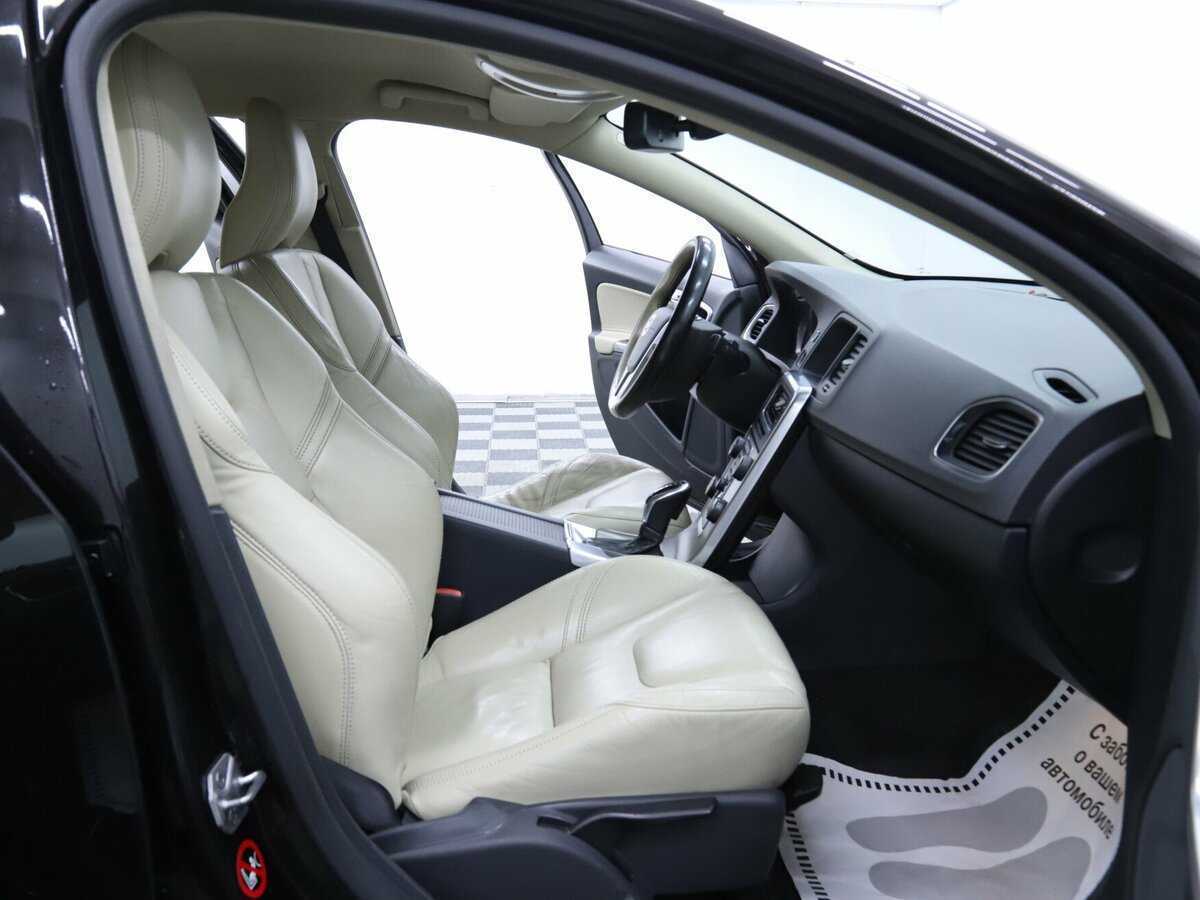 Купить Volvo S60 с пробегом. Фото: #11