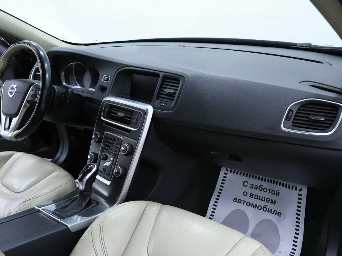 Купить Volvo S60 с пробегом. Фото: #12