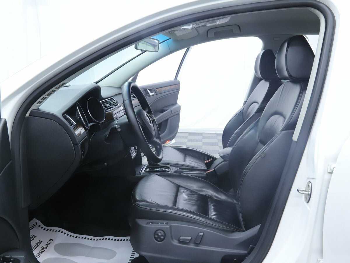 Купить Skoda Superb с пробегом. Фото: #6