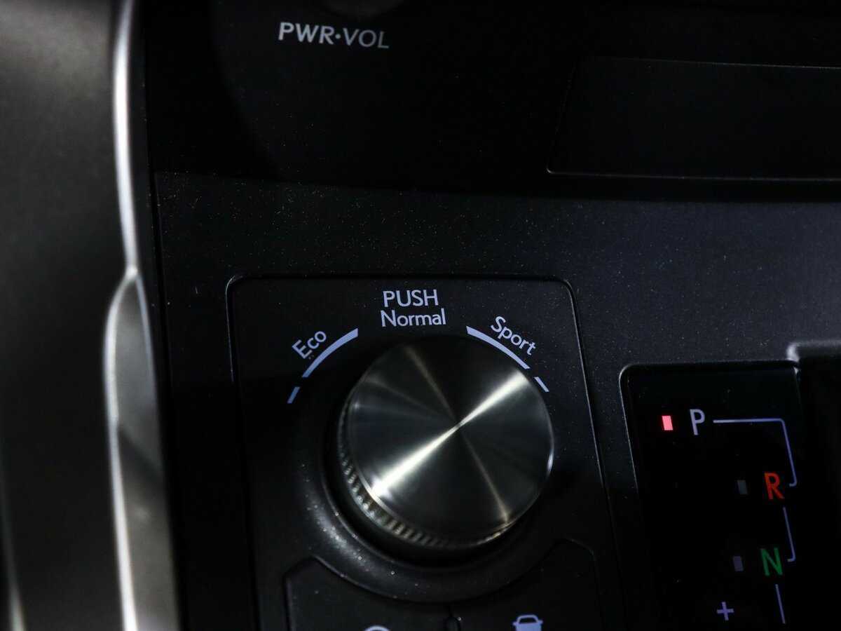 Купить Lexus NX с пробегом. Фото: #21