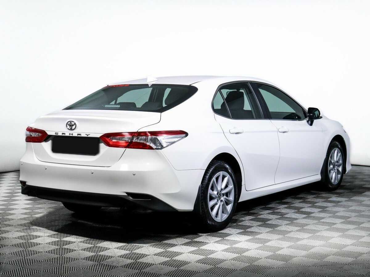 Купить Toyota Camry с пробегом. Фото: #4