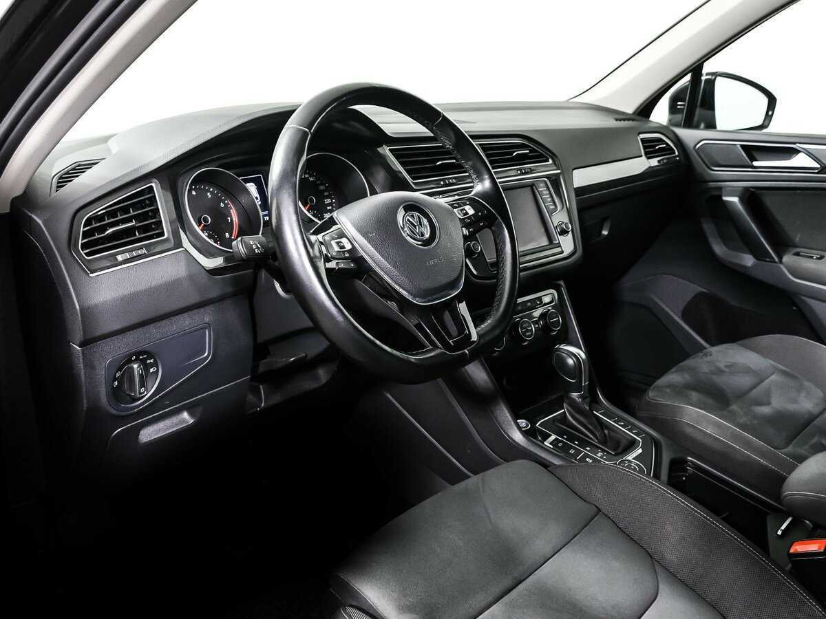 Купить Volkswagen Tiguan с пробегом. Фото: #11