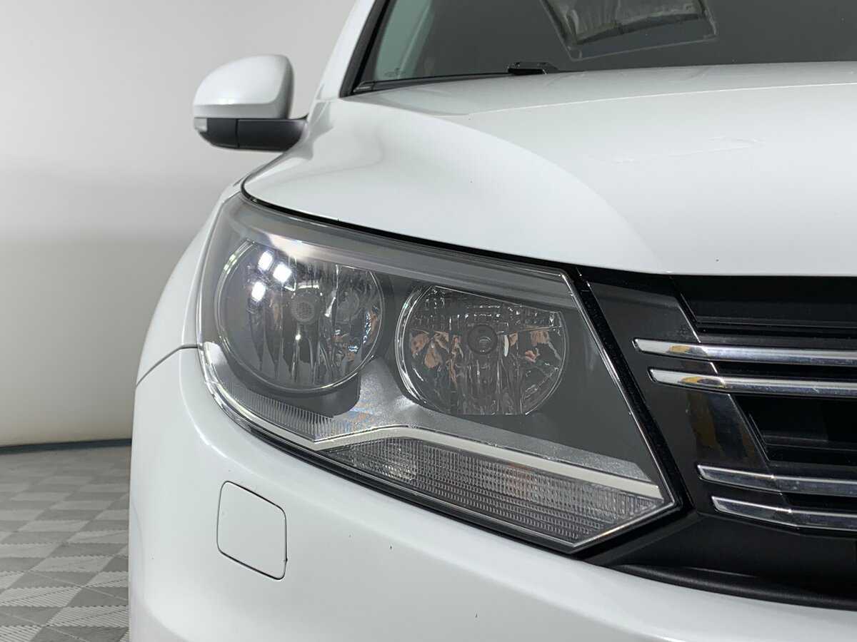 Купить Volkswagen Tiguan с пробегом. Фото: #9