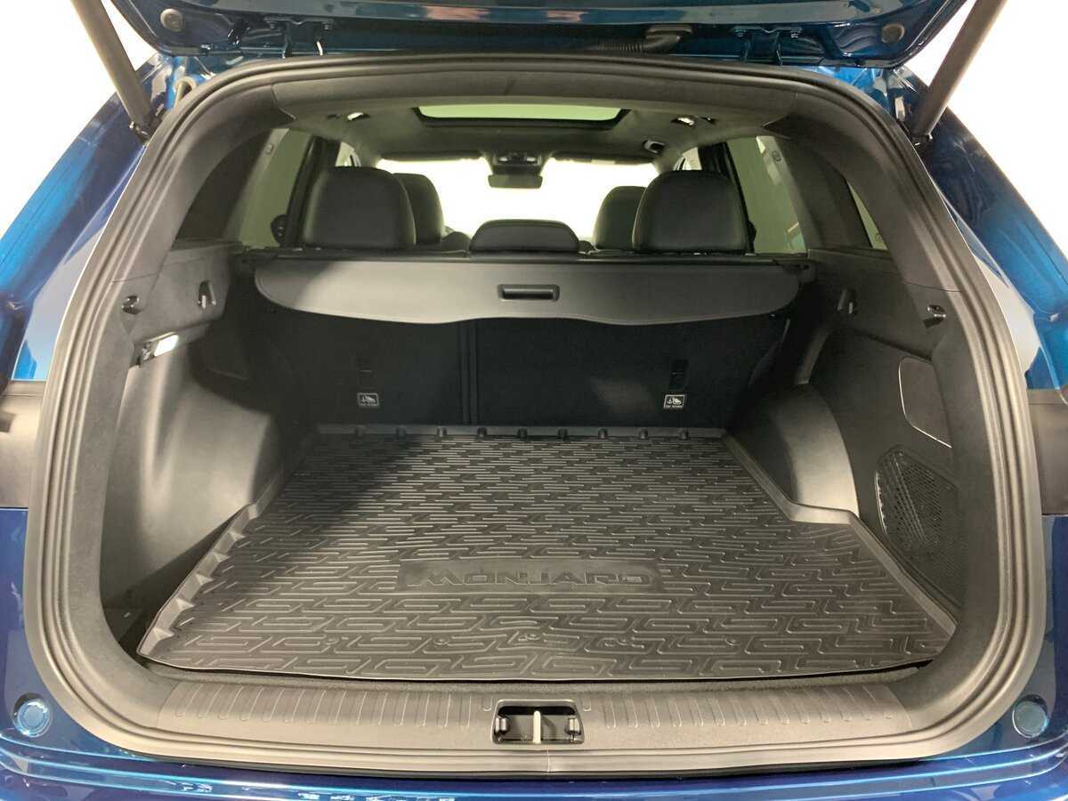 Купить Geely Monjaro с пробегом. Фото: #20