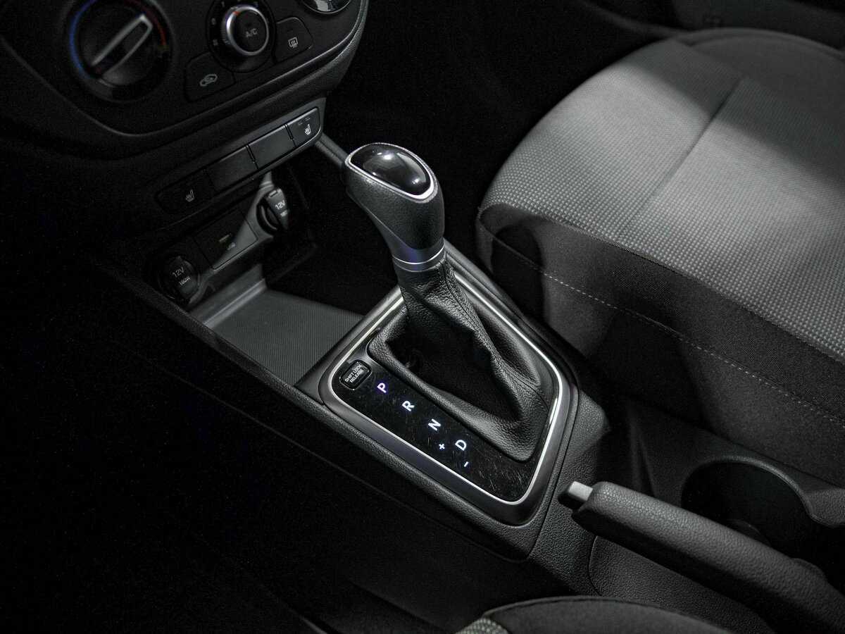 Купить Hyundai Solaris с пробегом. Фото: #9