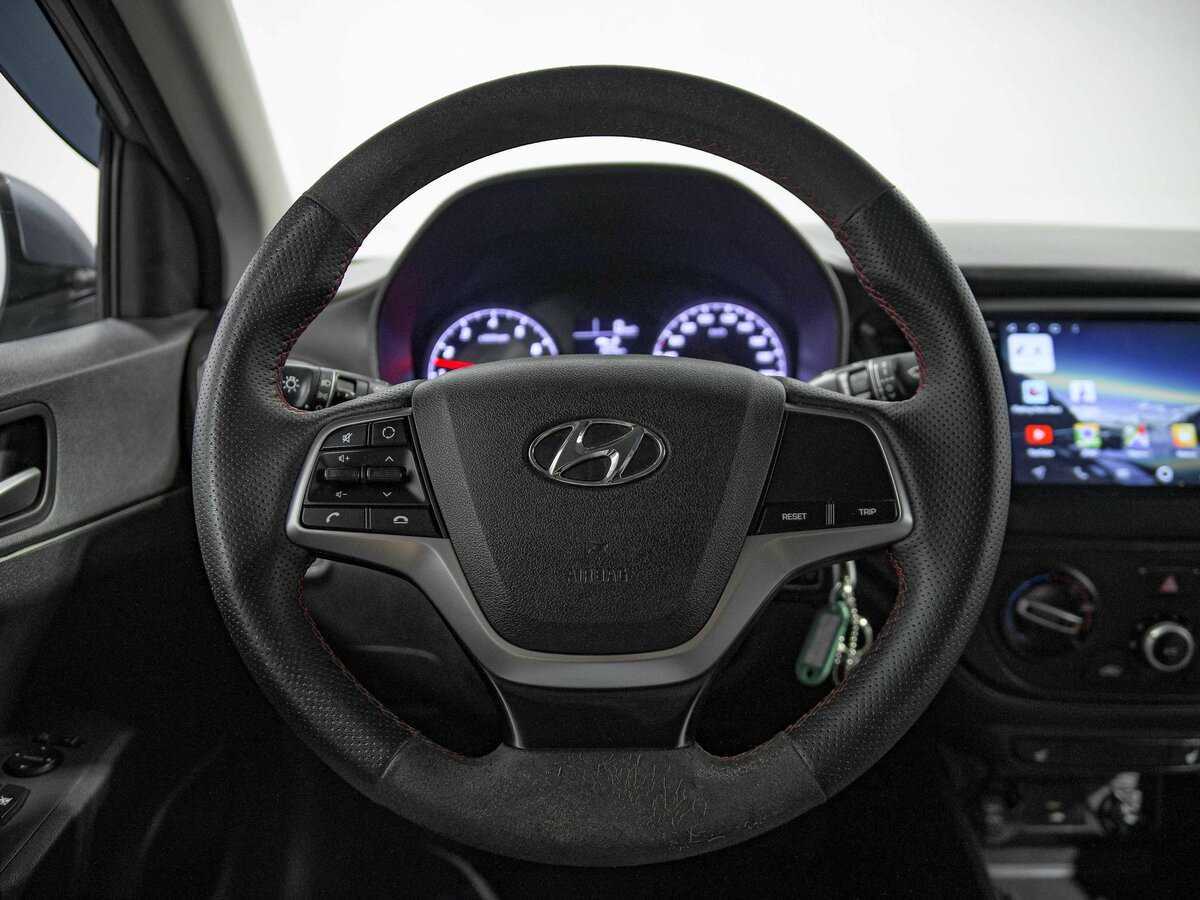 Купить Hyundai Solaris с пробегом. Фото: #7