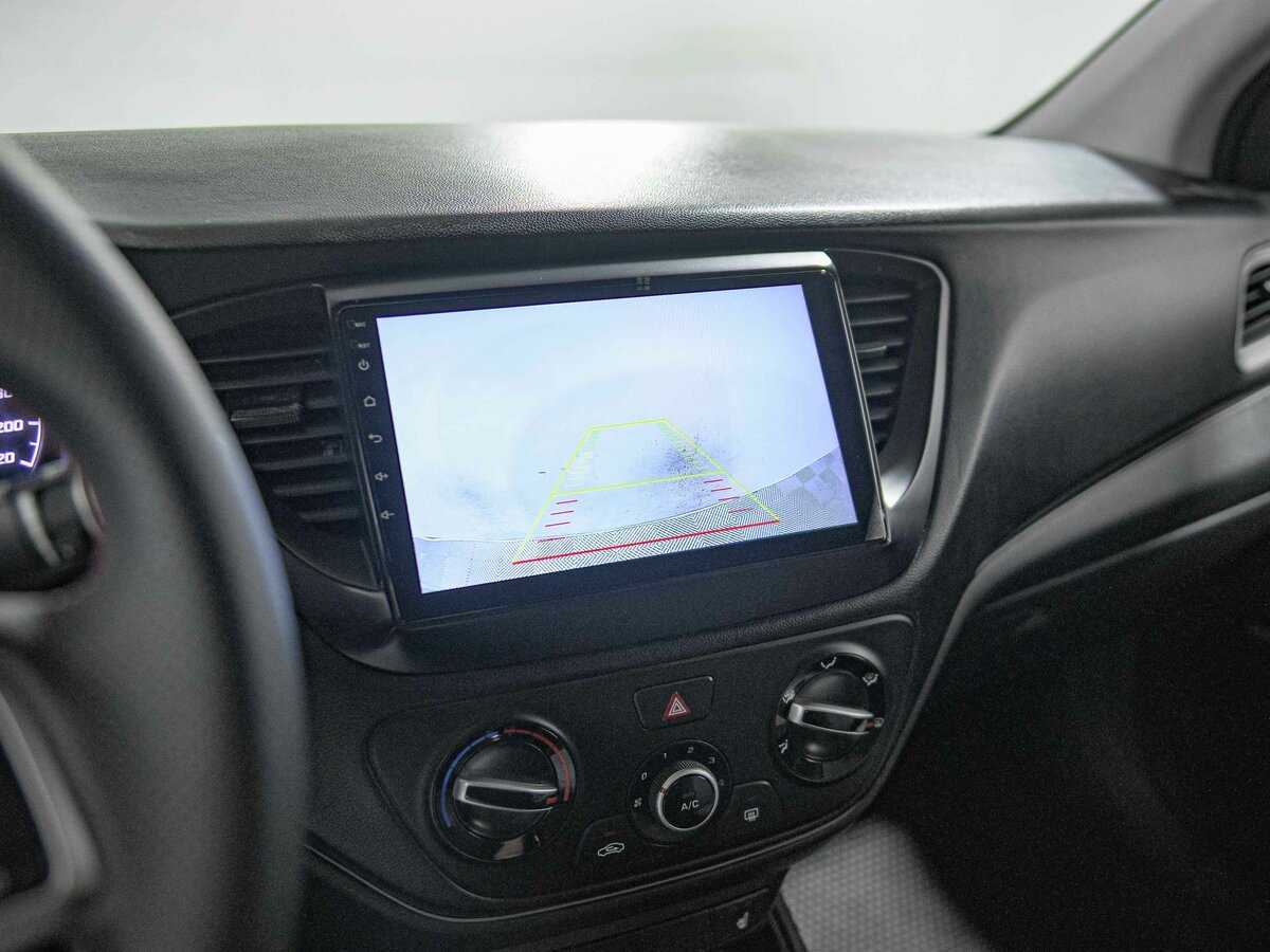 Купить Hyundai Solaris с пробегом. Фото: #15