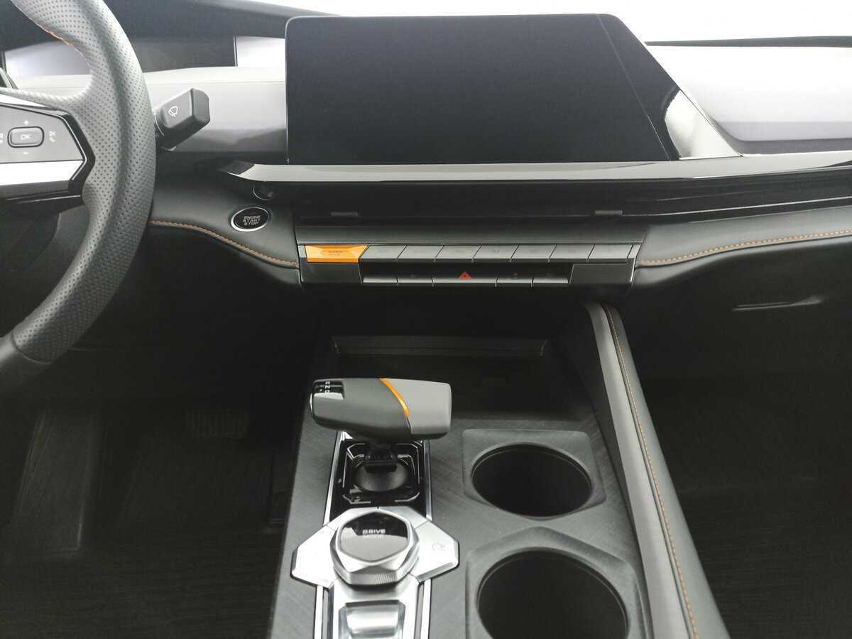 Купить Changan UNI-V с пробегом. Фото: #13