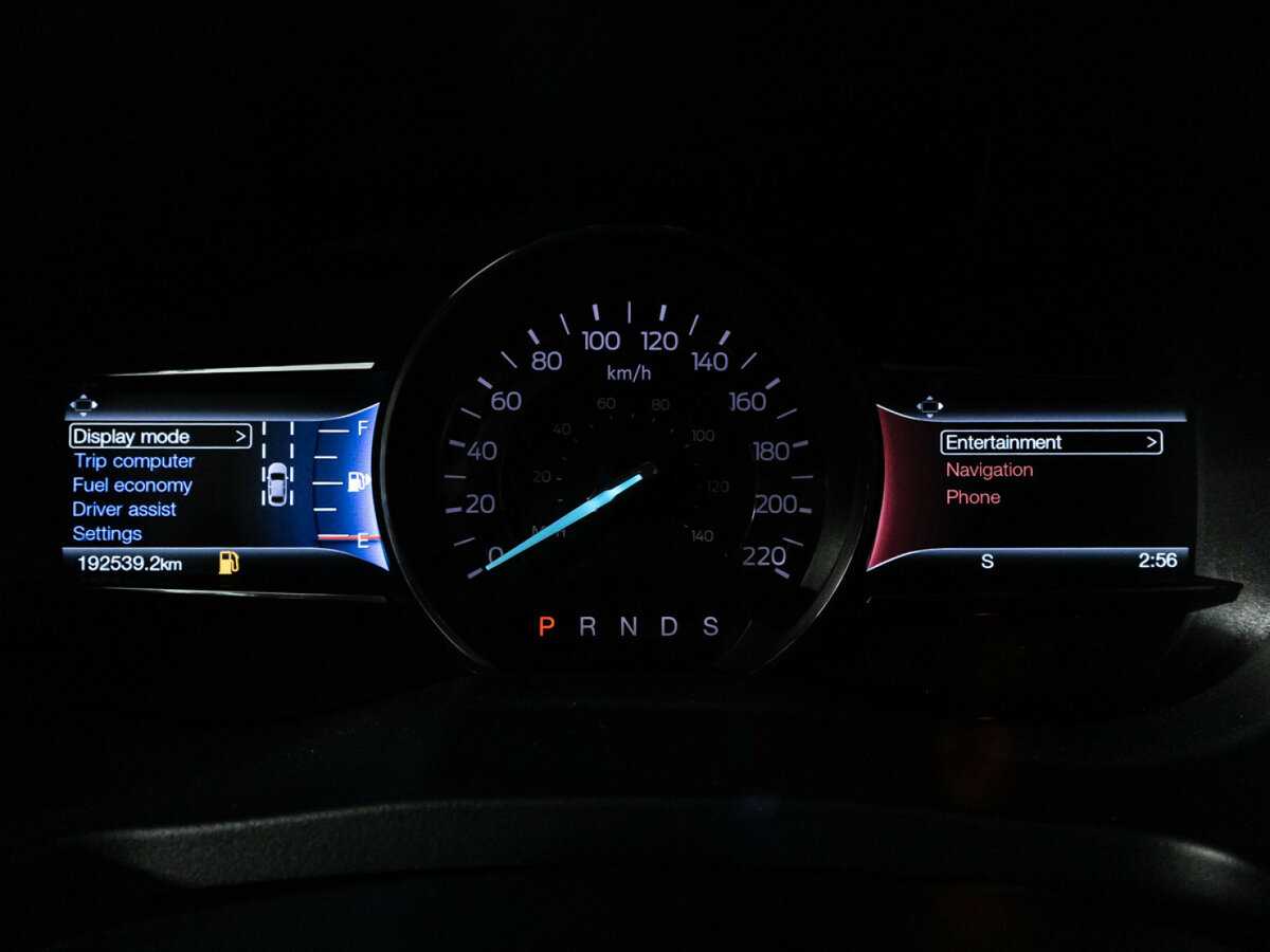 Купить Ford Explorer с пробегом. Фото: #11