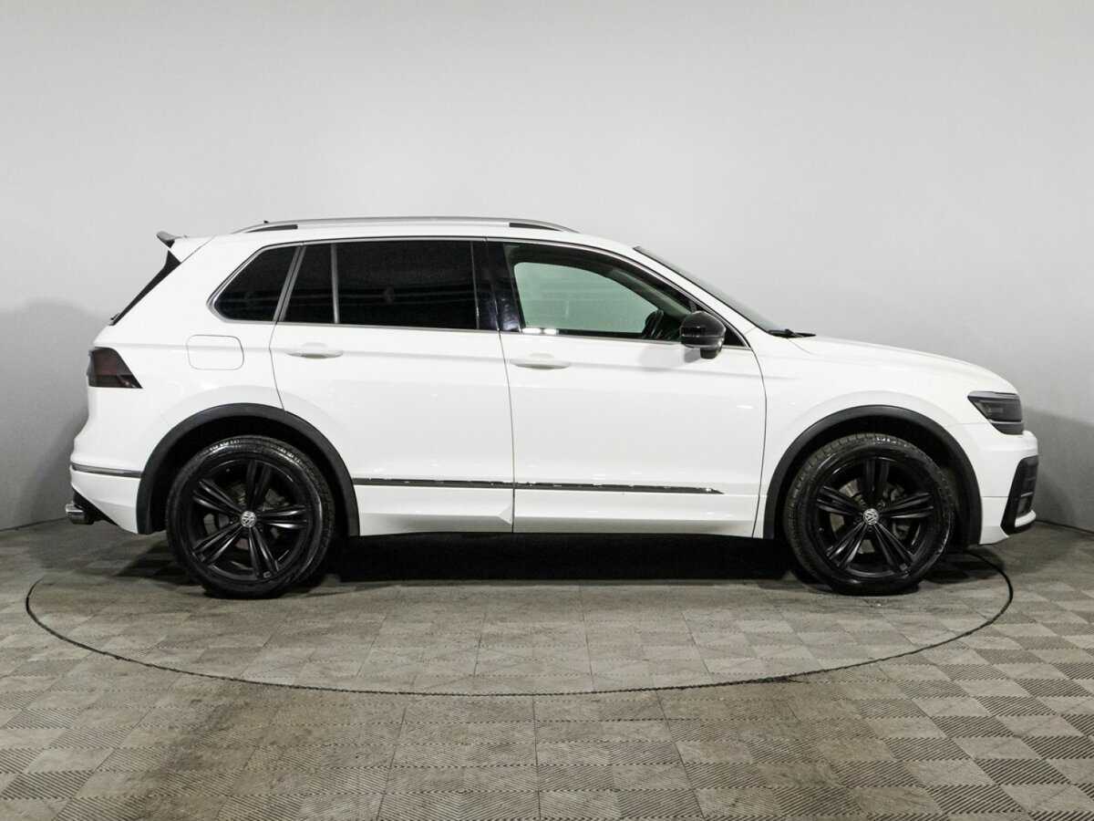 Купить Volkswagen Tiguan с пробегом. Фото: #3