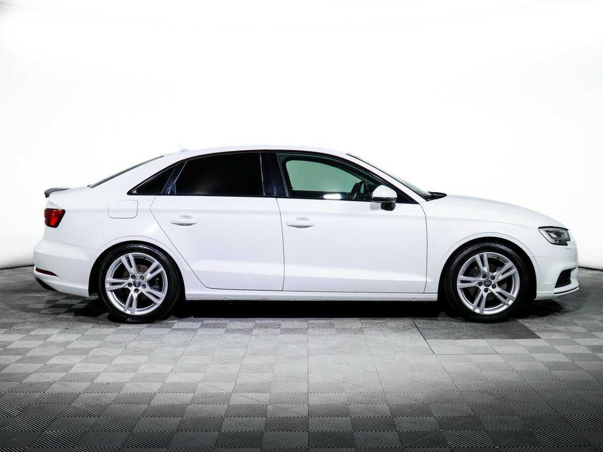 Купить Audi A3 с пробегом. Фото: #3