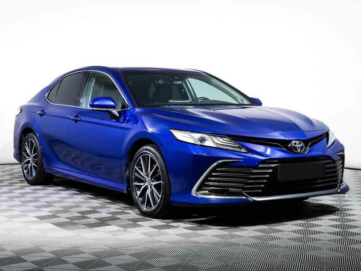 Купить Toyota Camry с пробегом. Фото: #2