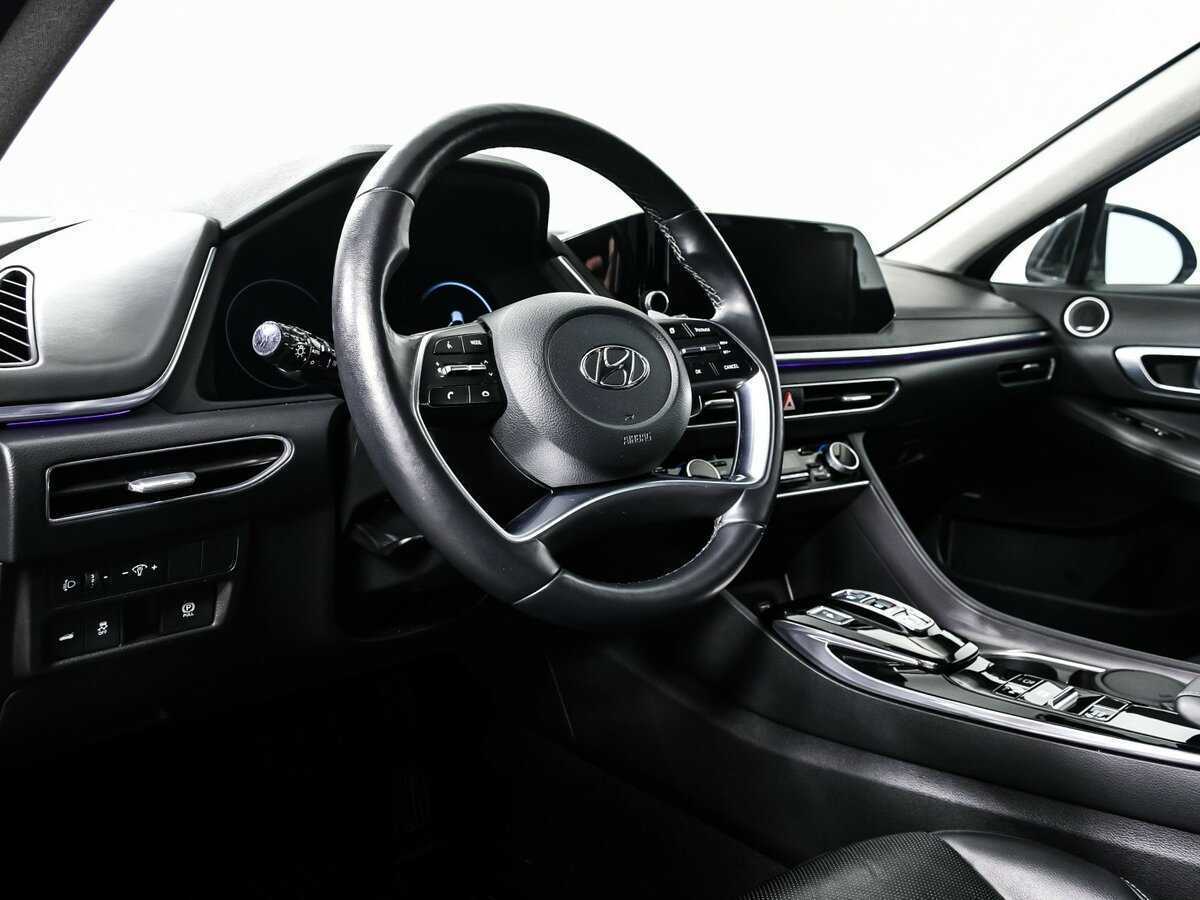 Купить Hyundai Sonata с пробегом. Фото: #11