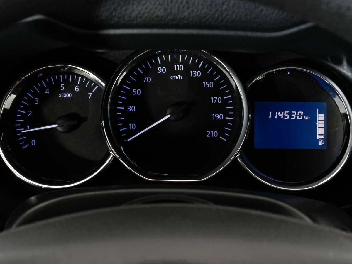 Купить Nissan Terrano с пробегом. Фото: #16