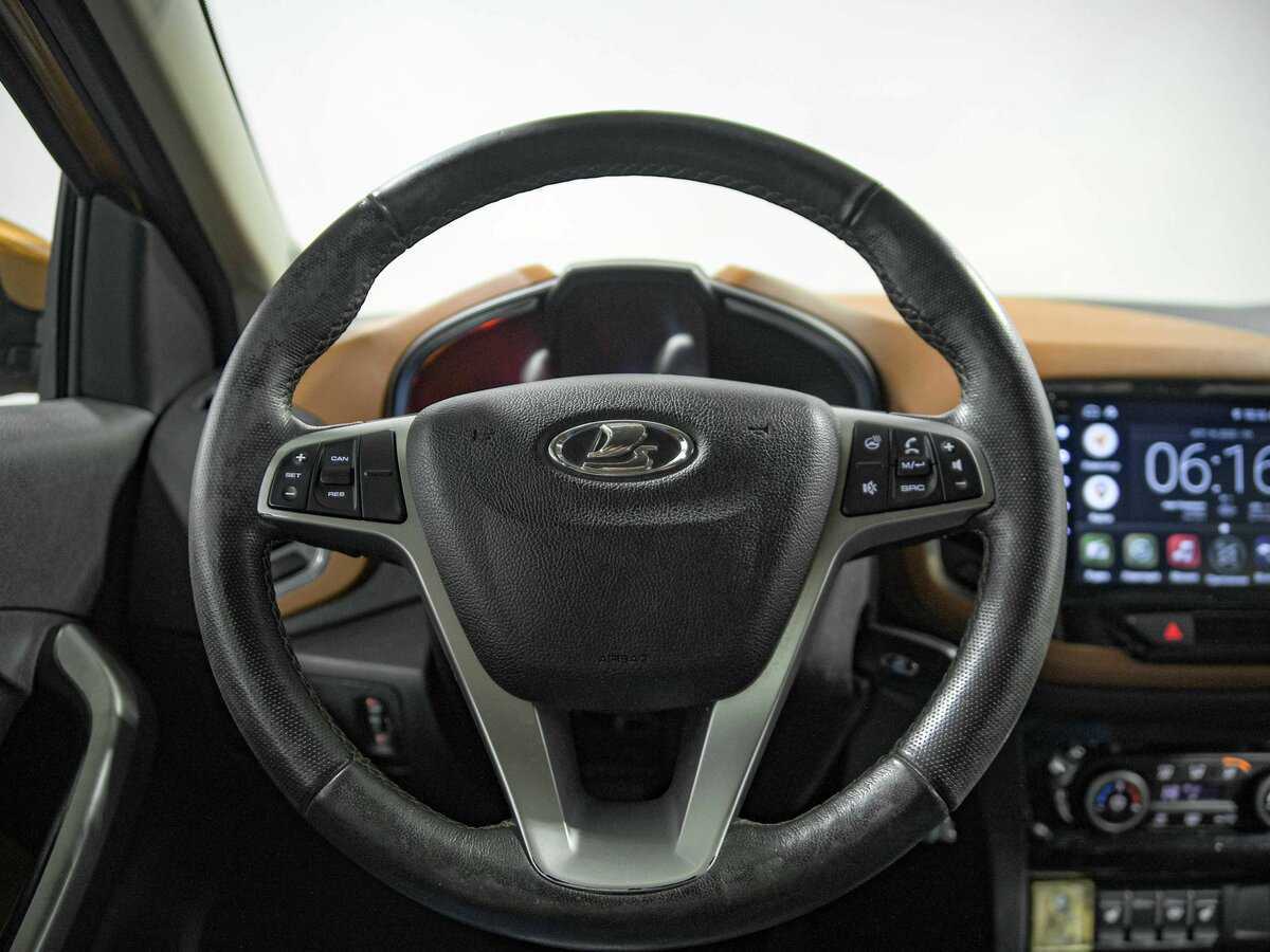 Купить Lada (ВАЗ) XRAY с пробегом. Фото: #7