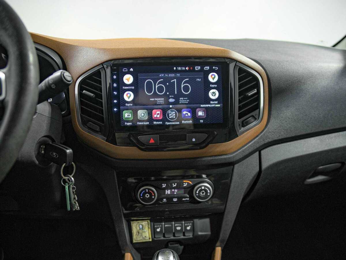 Купить Lada (ВАЗ) XRAY с пробегом. Фото: #9