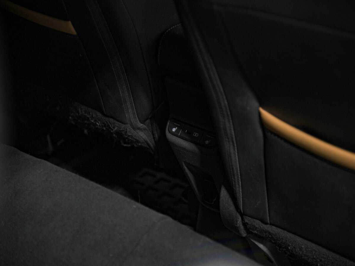 Купить Lada (ВАЗ) XRAY с пробегом. Фото: #16