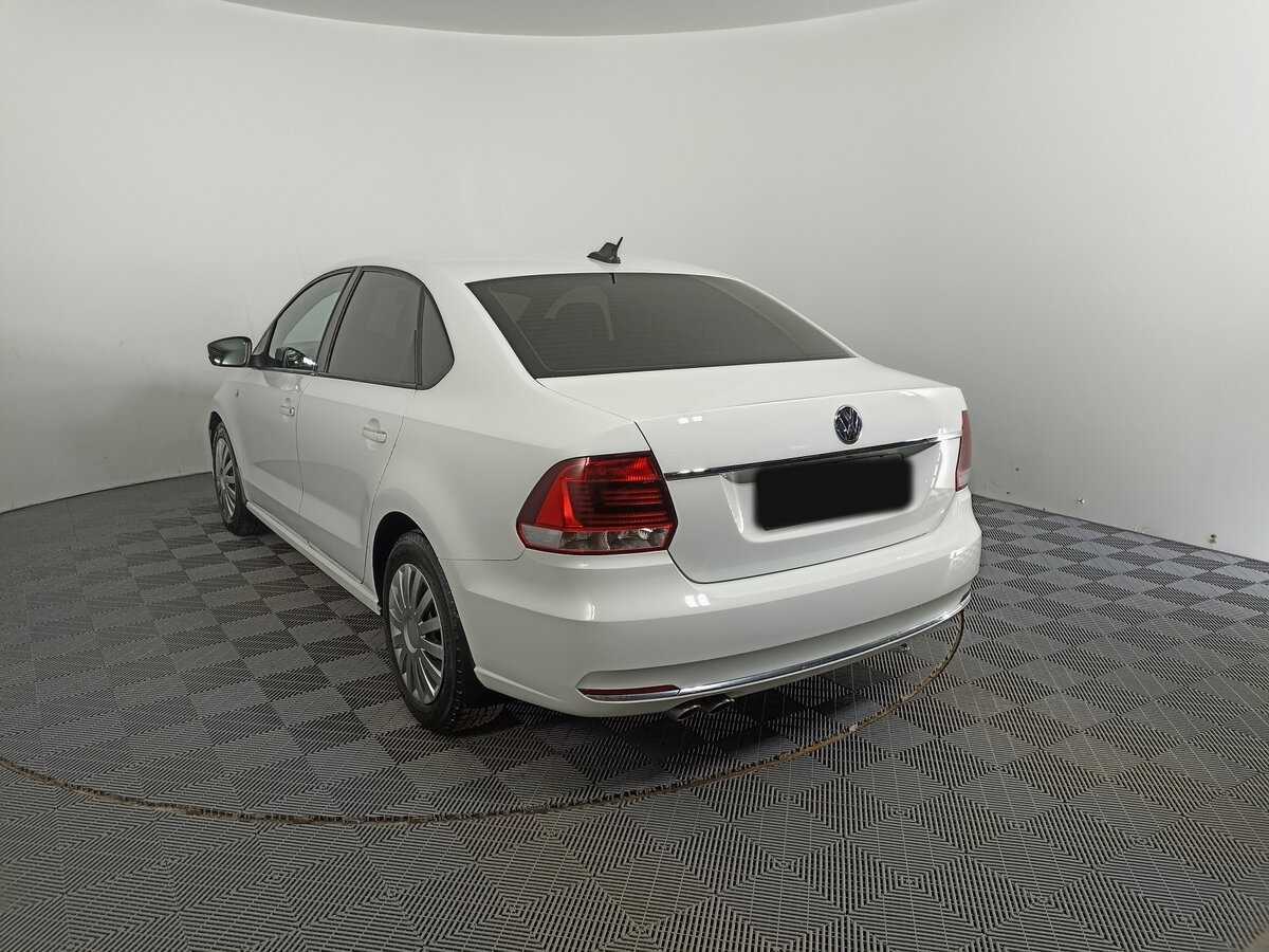 Купить Volkswagen Polo с пробегом. Фото: #6