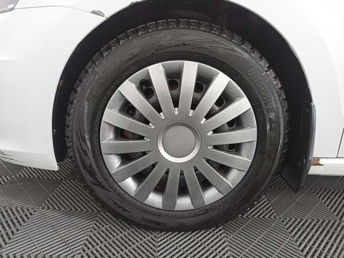 Купить Volkswagen Polo с пробегом. Фото: #17