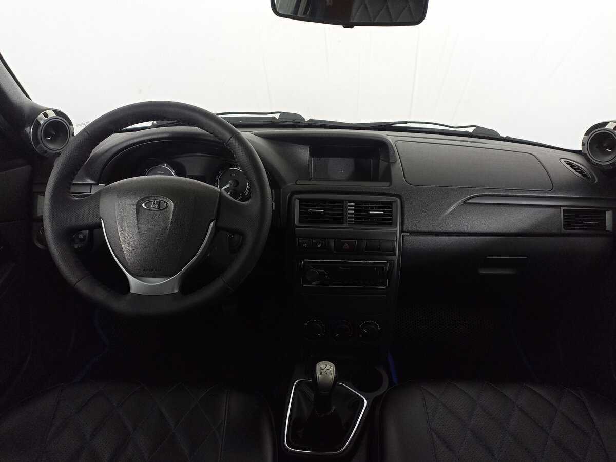 Купить Lada (ВАЗ) Priora с пробегом. Фото: #13