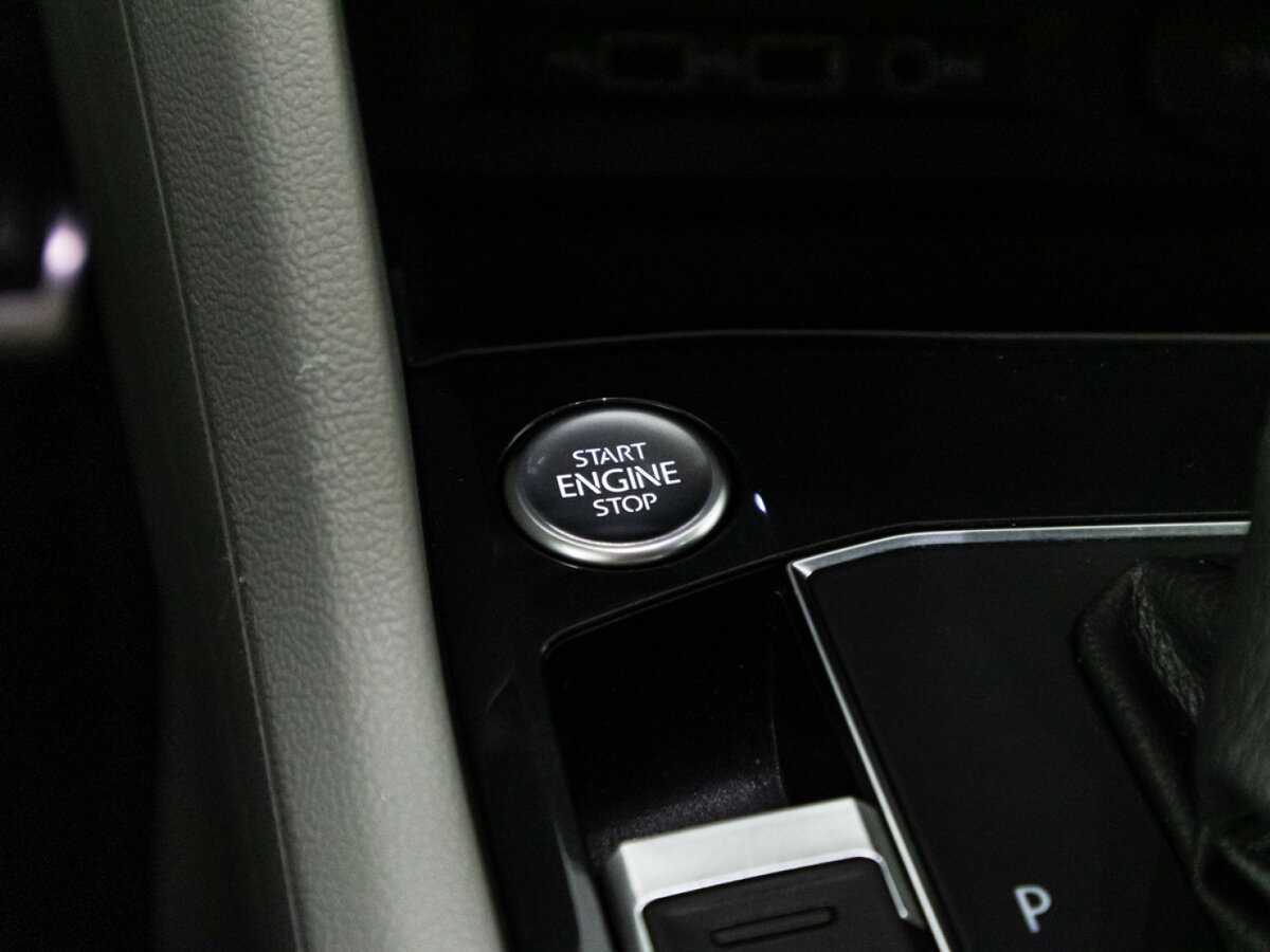 Купить Volkswagen Tiguan с пробегом. Фото: #23