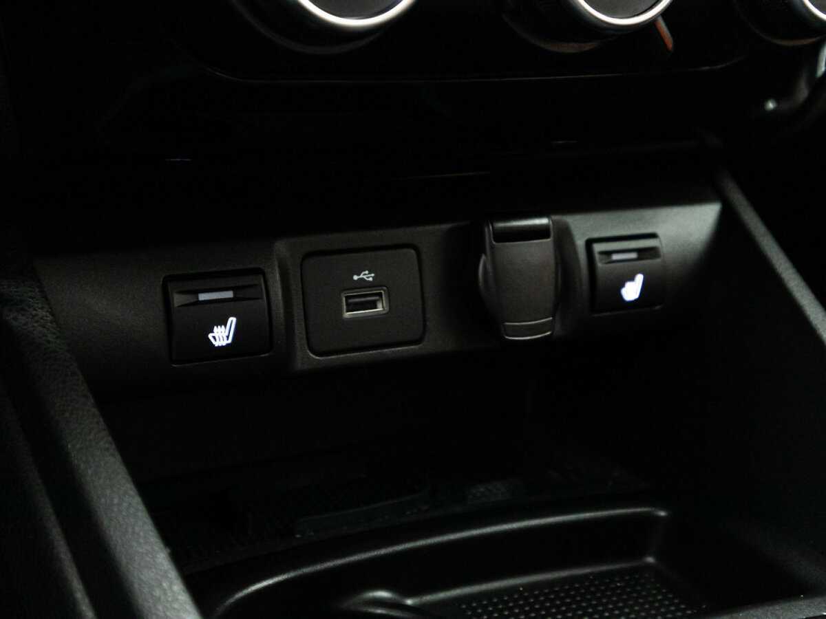 Купить Lada (ВАЗ) Vesta с пробегом. Фото: #17