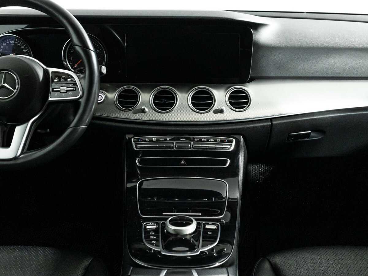 Купить Mercedes-Benz E-Класс с пробегом. Фото: #13