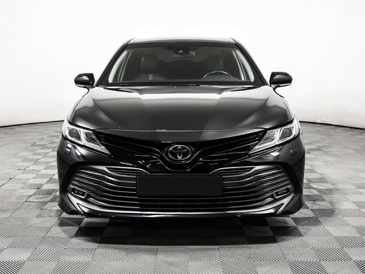 Купить Toyota Camry с пробегом. Фото: #1