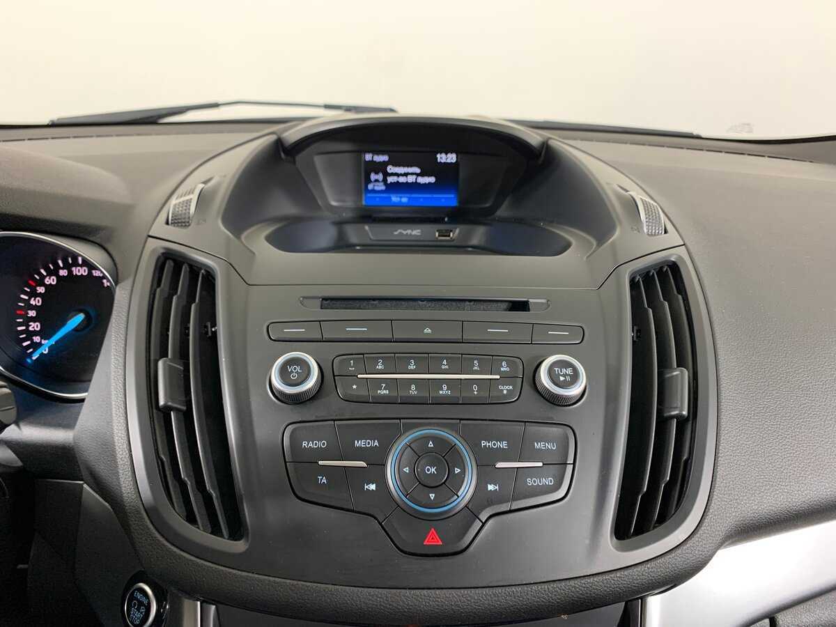 Купить Ford Kuga с пробегом. Фото: #15