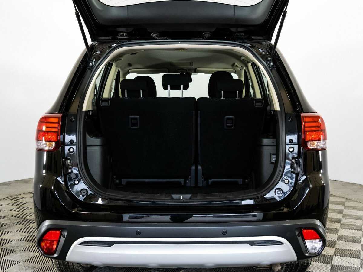 Купить Mitsubishi Outlander с пробегом. Фото: #15